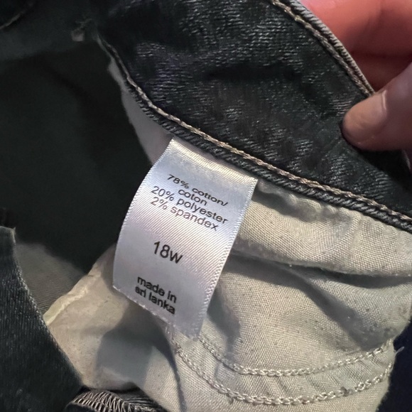 Women’s cropped Maurice’s jeans size 18 - Picture 3 of 4